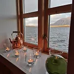 酒店 Ringholmen Sjohus Leira (More og Romsdal)