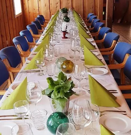 Ringholmen Sjøhus * Leira (More og Romsdal)