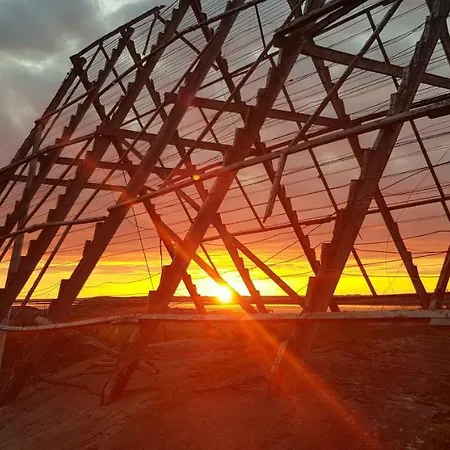 Hotel Ringholmen Sjohus *